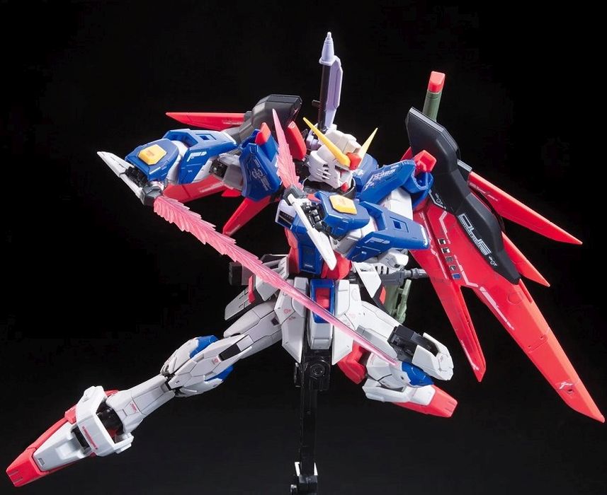 #11 Destiny Gundam "Gundam SEED", Bandai RG 1/144