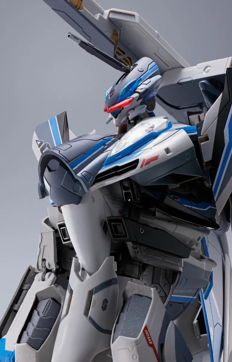 "Macross Movie: Absolute Live! Bandai spirits DX CHOGOKIN