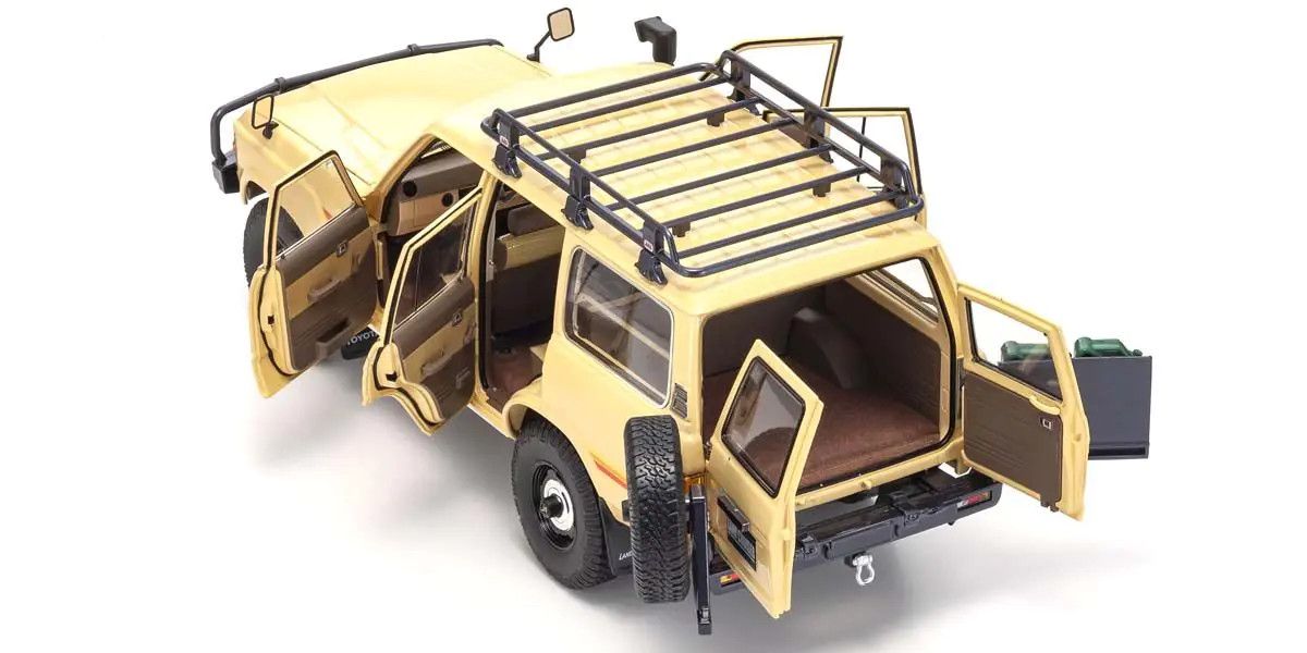 1/18 Scale Toyota Land Cruiser 60 with Optional Parts Beige