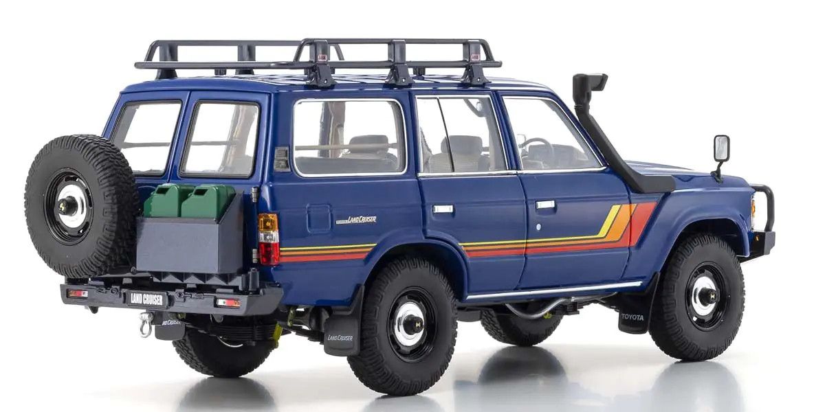 1/18 Scale Toyota Land Cruiser 60 with Optional Parts Blue