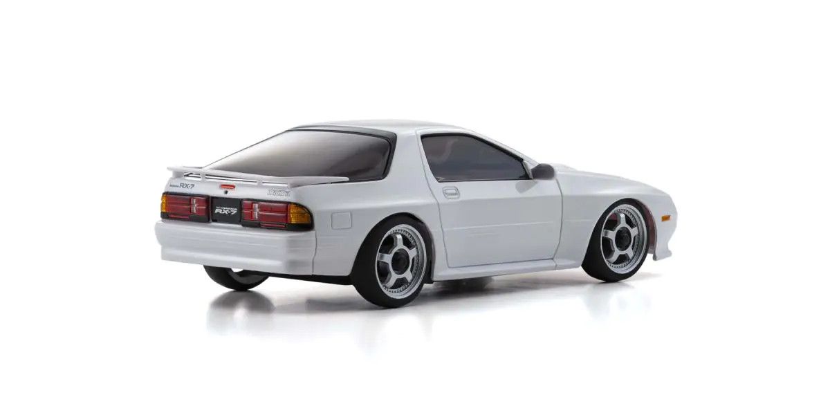 Mini-Z AWD Mazda Savanna RX-7 FC3S White