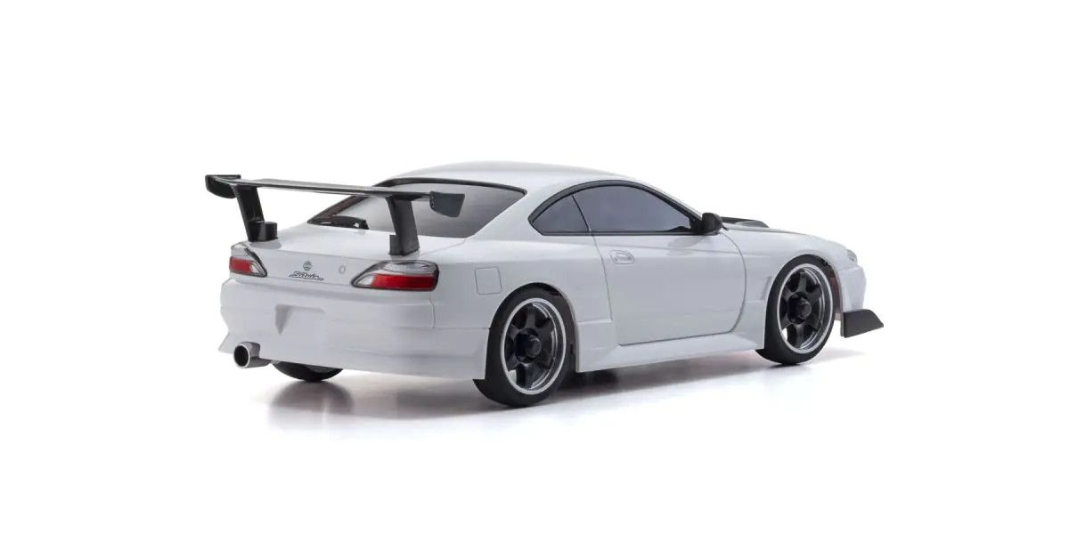 Mini-Z AWD Nissan Silvia S15 Equipped with GT Wing, White