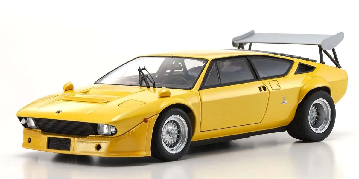 1/18 Scale Lamborghini Uracco Rally Diecast