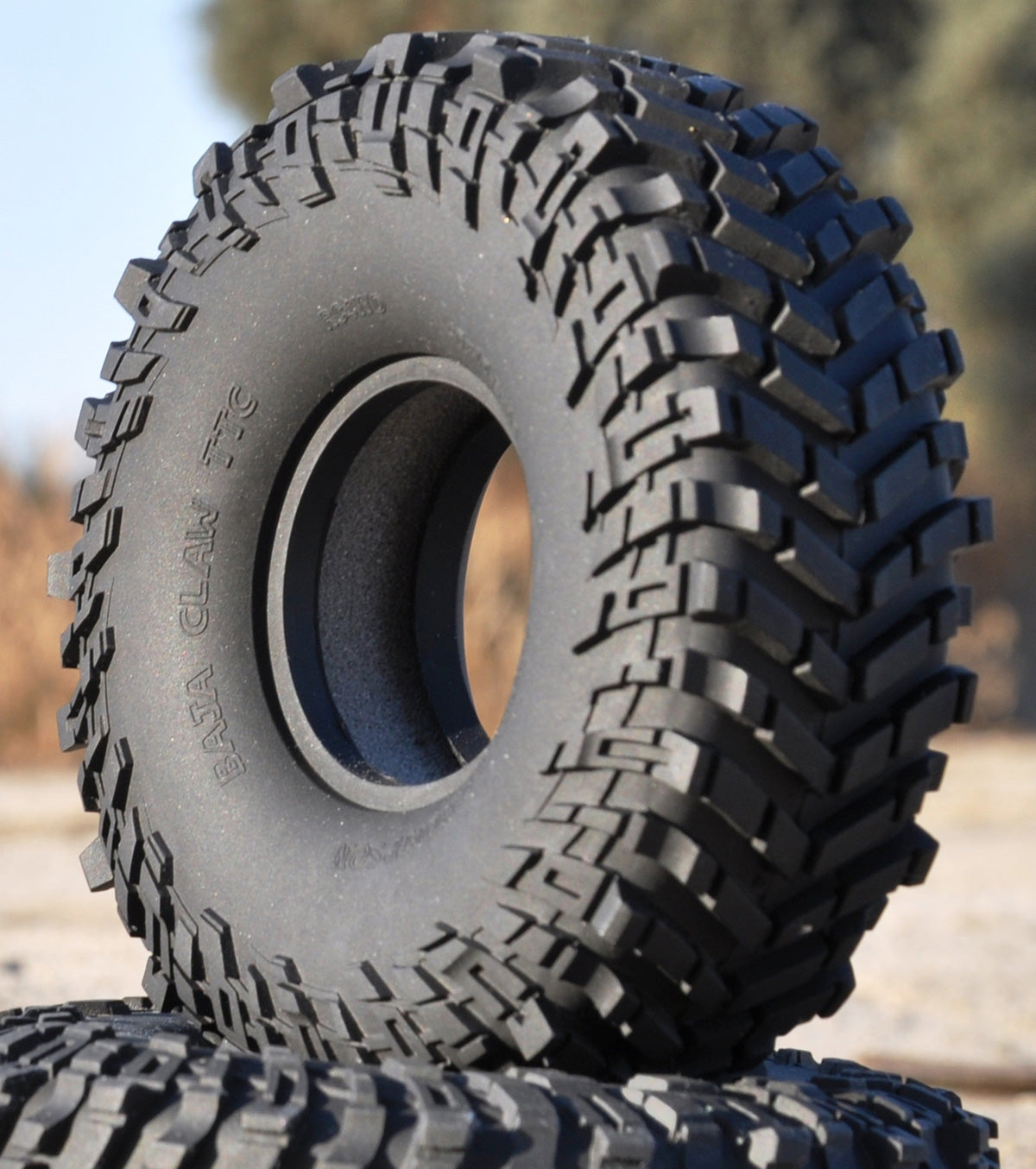 "Mickey Thompson 1.9"' Baja Claw TTC Scale Tires"