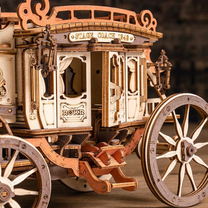 Stagecoach Rolling Music Box