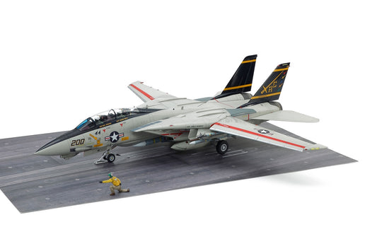 1/48 Grumman F-14A Tomcat (Late Model) Carrier Launch